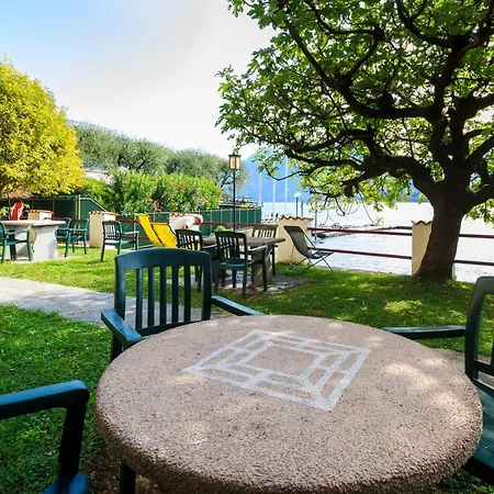 Apartament Miralago Casa