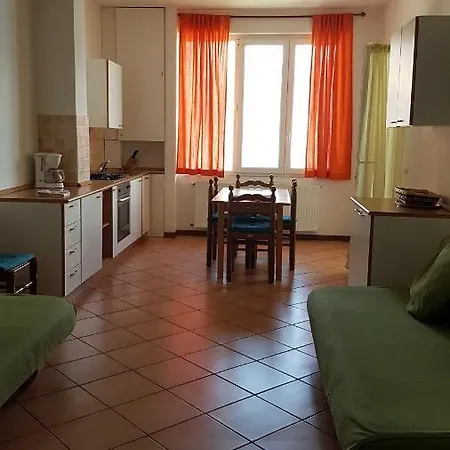 Apartment Miralago Casa