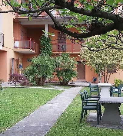 Miralago Casa * Менаджо