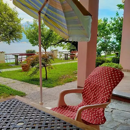 Διαμέρισμα Miralago Casa *
