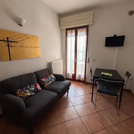 Miralago Casa * Μενάτζιο