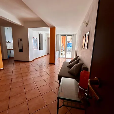 Διαμέρισμα Miralago Casa *